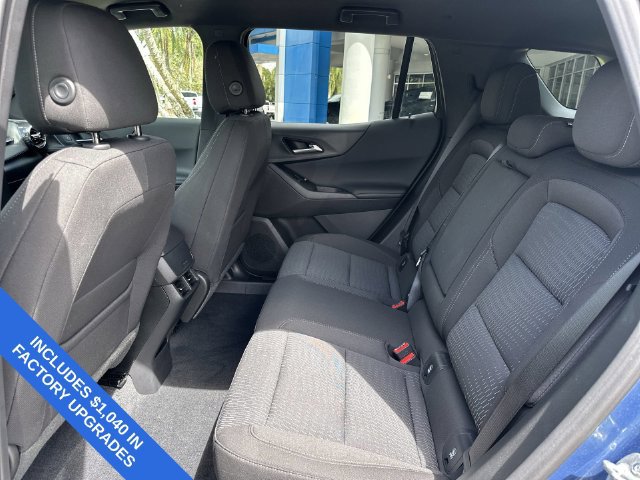 Used 2026 Chevrolet Equinox LT w/ Safety and Technology Package FWD image 27