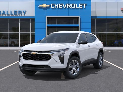 New 2026 Chevrolet Trax LS FWD image 7