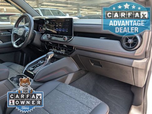 Used 2024 Chevrolet Colorado Z71 w/ Z71 Convenience Package 2 AWD/4WD image 24