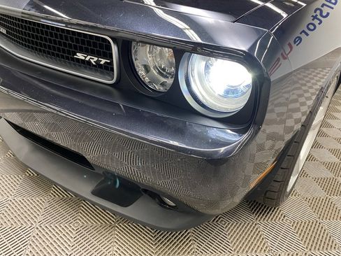 Used 2010 Dodge Challenger SRT8 w/ SRT Option Group II image 7