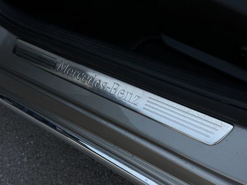 Used 2019 Mercedes-Benz C 300 4MATIC Sedan image 73