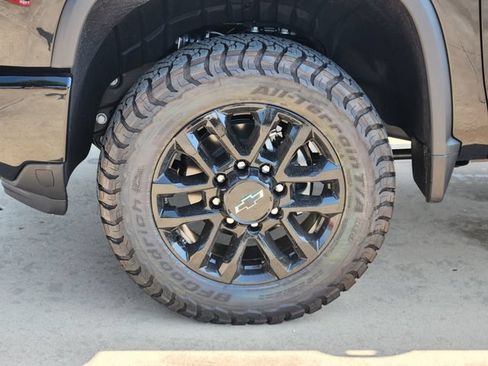 New 2026 Chevrolet Silverado 2500 LT w/ Trail Boss Package AWD/4WD image 18