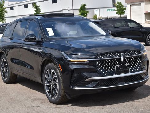 New 2026 Lincoln Nautilus Reserve AWD/4WD image 10