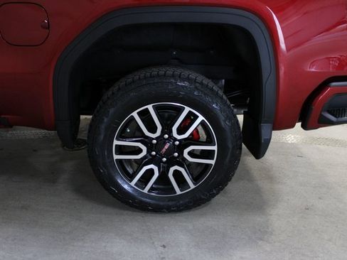 New 2026 GMC Sierra 1500 AT4 w/ AT4 Premium Package image 9