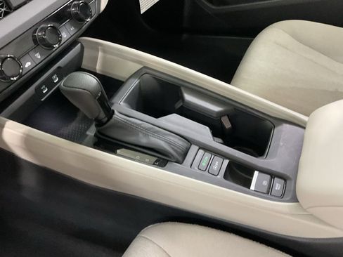 Certified 2025 Honda Accord LX image 20