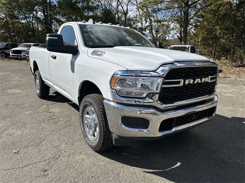 New 2024 RAM 2500 Tradesman w/ Chrome Appearance Group image 5