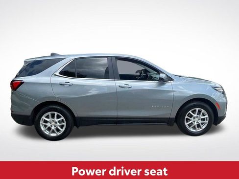 Used 2023 Chevrolet Equinox LT FWD image 9