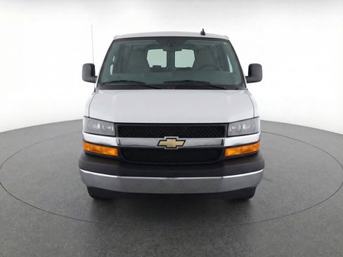 Used 2025 Chevrolet Express 3500 LT w/ LT Preferred Equipment Group RWD image 2