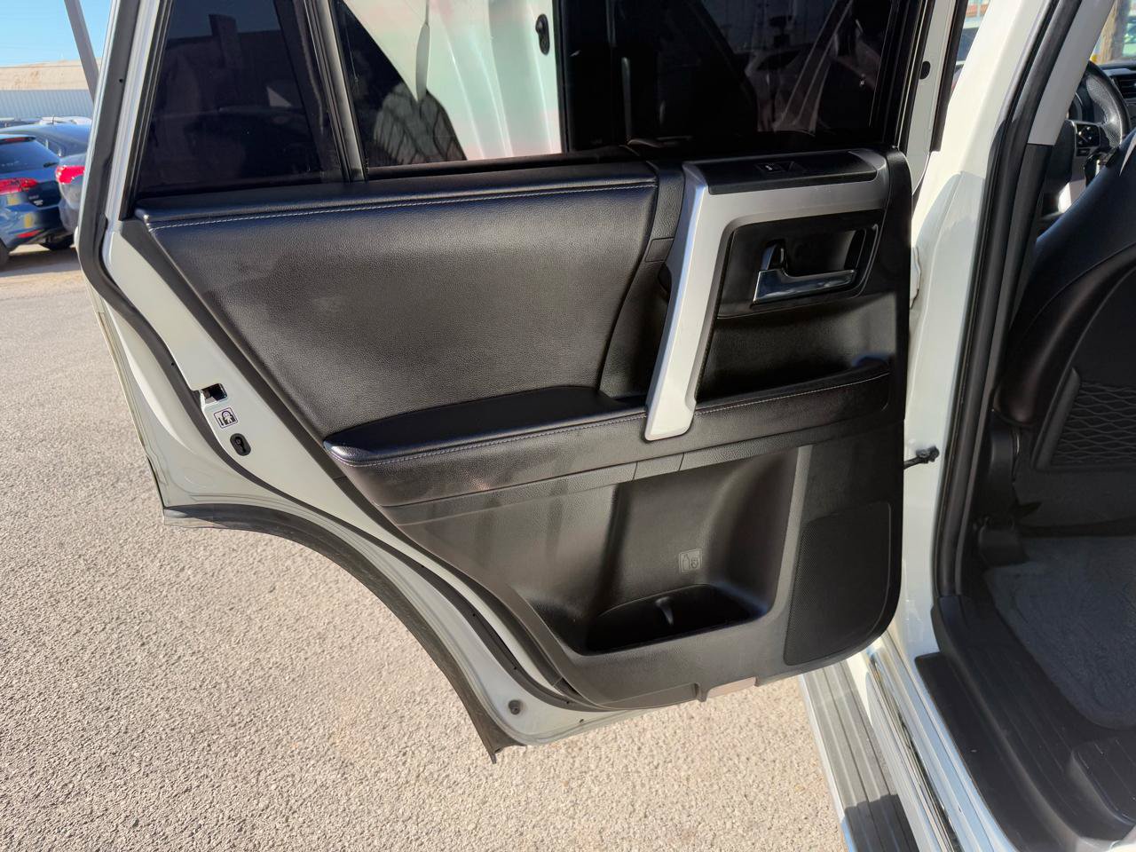 Used 2016 Toyota 4Runner Limited AWD/4WD image 15