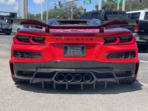 Used 2024 Chevrolet Corvette Z06 w/ Z07 Performance Package RWD image 10