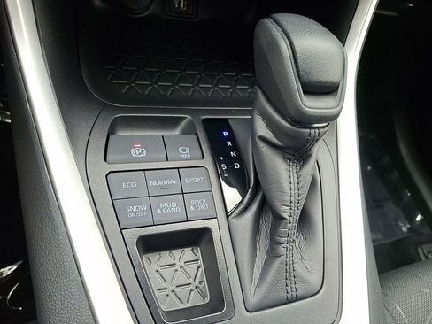 Certified 2024 Toyota RAV4 XLE AWD/4WD image 12