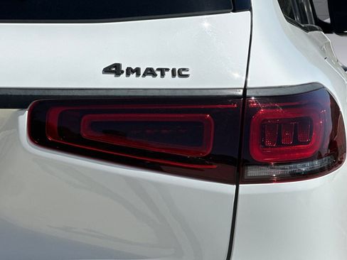 Used 2022 Mercedes-Benz GLS 450 4MATIC image 12