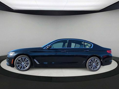 Used 2017 BMW 530i xDrive image 5