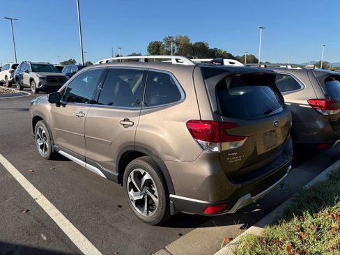 Certified 2024 Subaru Forester Touring AWD/4WD image 4
