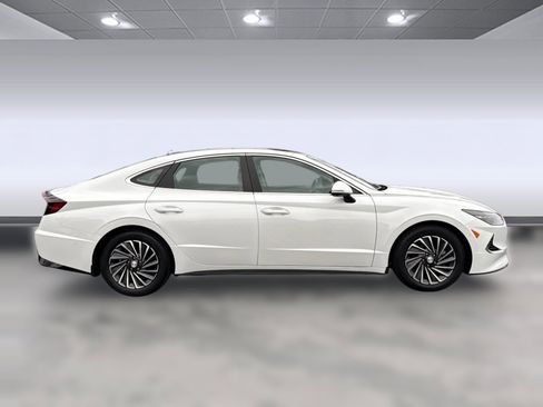 Used 2022 Hyundai Sonata Limited image 7