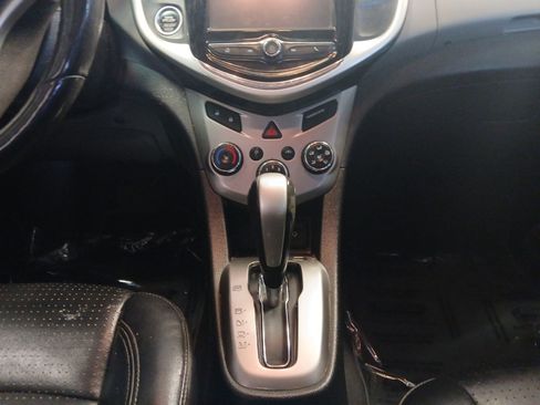 Used 2017 Chevrolet Sonic Premier image 11