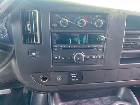 Used 2012 Chevrolet Express 3500 LT w/ LT Preferred Equipment Group RWD image 23
