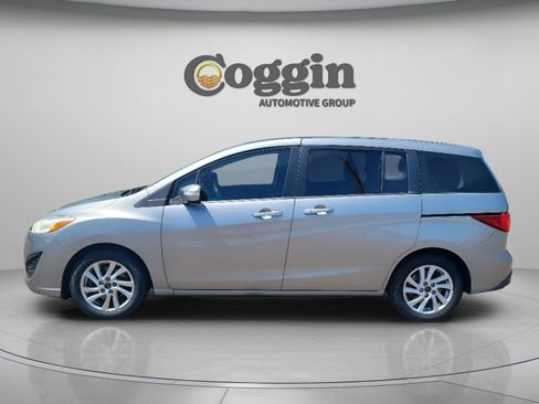 Used 2015 MAZDA MAZDA5 Sport FWD image 2
