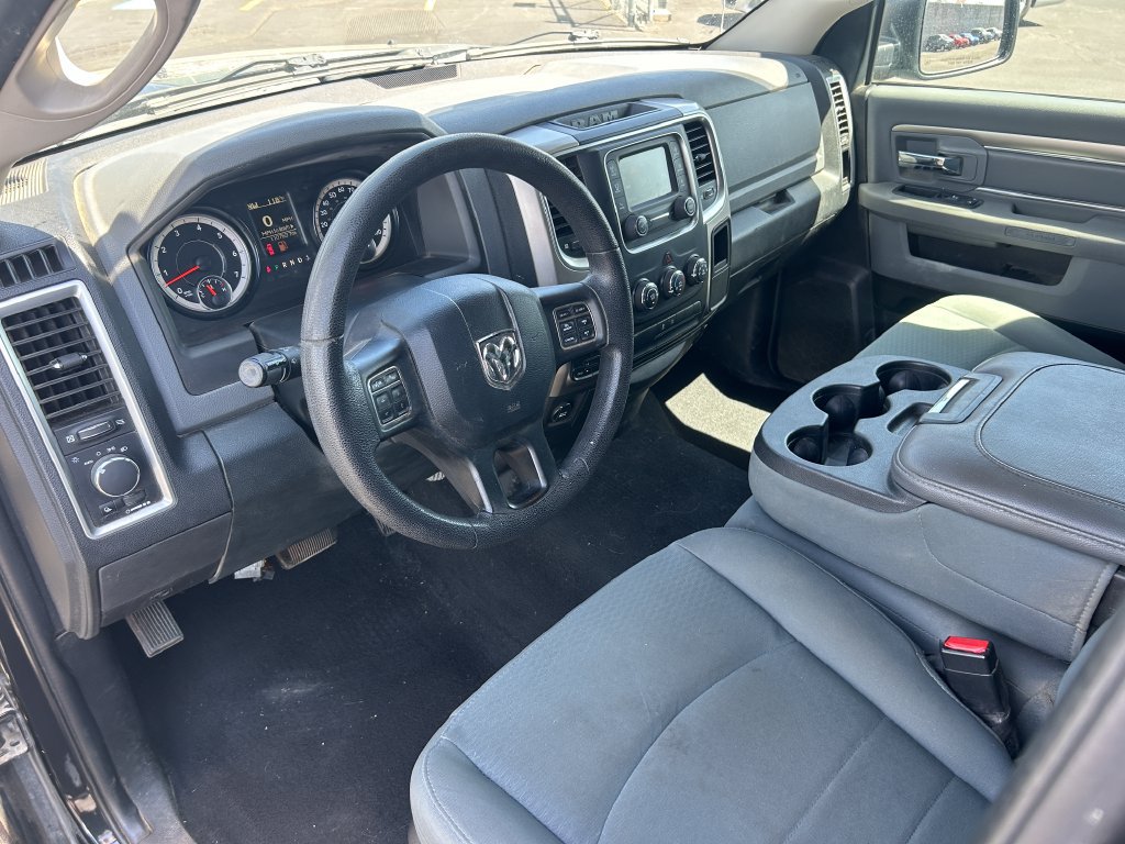 Used 2017 RAM 1500 Classic SLT AWD/4WD image 24