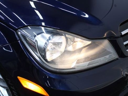 Used 2014 Mercedes-Benz C 300 4MATIC Sedan image 26