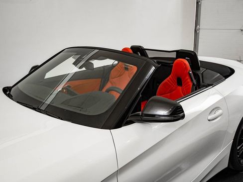 New 2026 BMW Z4 M40i w/ Premium Package image 21