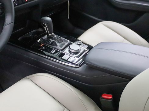 New 2025 MAZDA CX-30 AWD 2.5 S w/ Preferred Package image 39