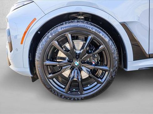 New 2027 BMW X7 xDrive40i AWD/4WD image 9