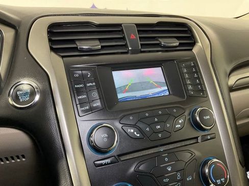 Certified 2017 Ford Fusion SE image 23