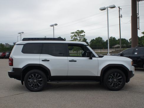 Used 2026 Toyota Land Cruiser AWD/4WD image 21