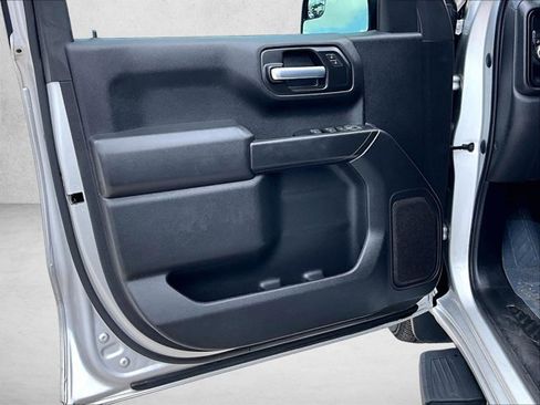 Used 2022 Chevrolet Silverado 1500 Custom RWD image 17
