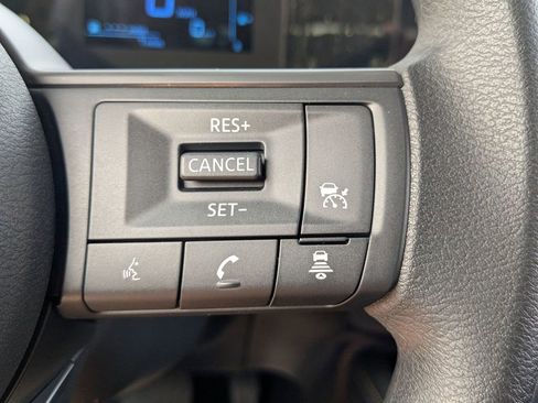 New 2025 Nissan Kicks SV w/ SV Premium Package image 17