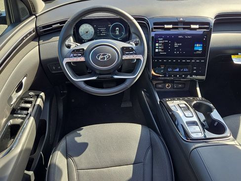 Certified 2023 Hyundai Tucson Limited AWD/4WD image 27
