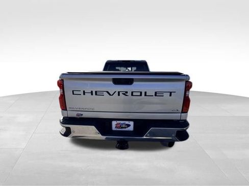 Used 2021 Chevrolet Silverado 2500 LTZ w/ LTZ Plus Package image 5