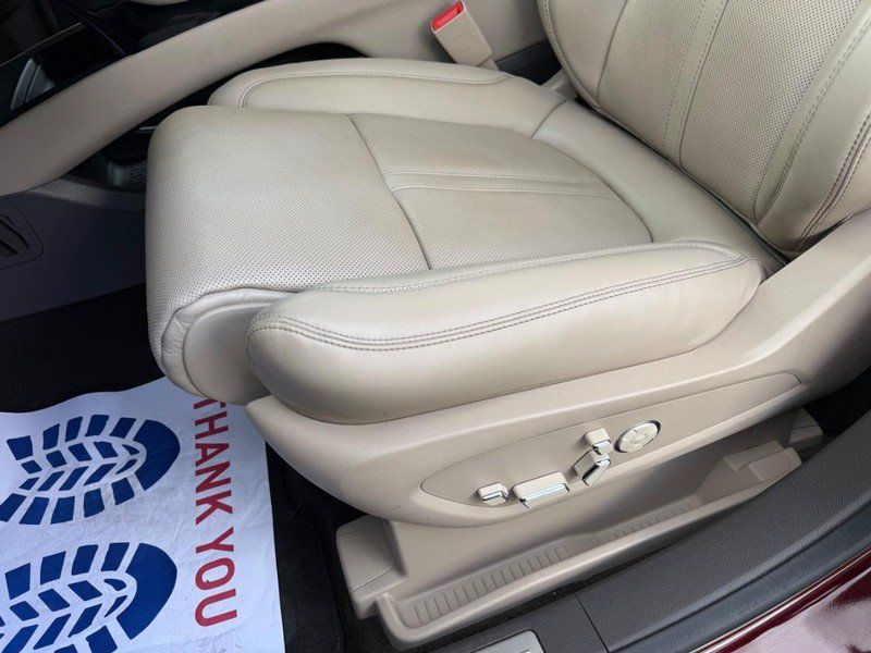 Certified 2023 Lincoln Nautilus Reserve w/ Equipment Group 201A AWD/4WD image 29