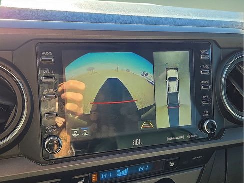 Used 2021 Toyota Tacoma TRD Sport image 27