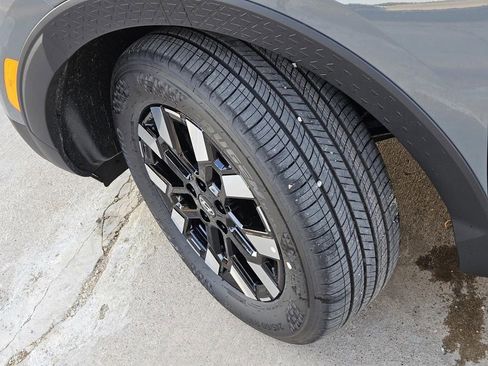 New 2026 Hyundai Santa Cruz SEL FWD image 8