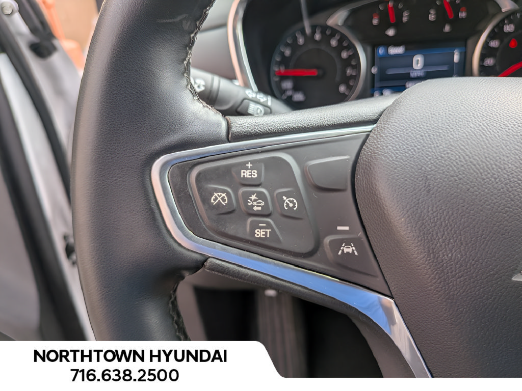 Used 2023 Chevrolet Equinox LT FWD image 23