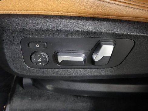 Used 2022 BMW X5 xDrive40i AWD/4WD image 34