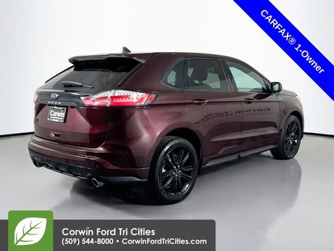 Used 2021 Ford Edge ST-Line image 15