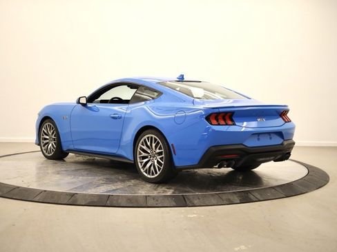Used 2026 Ford Mustang GT Premium image 5