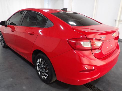 Used 2018 Chevrolet Cruze LS FWD image 6