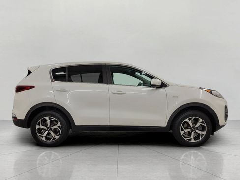 Used 2022 Kia Sportage LX AWD/4WD image 11
