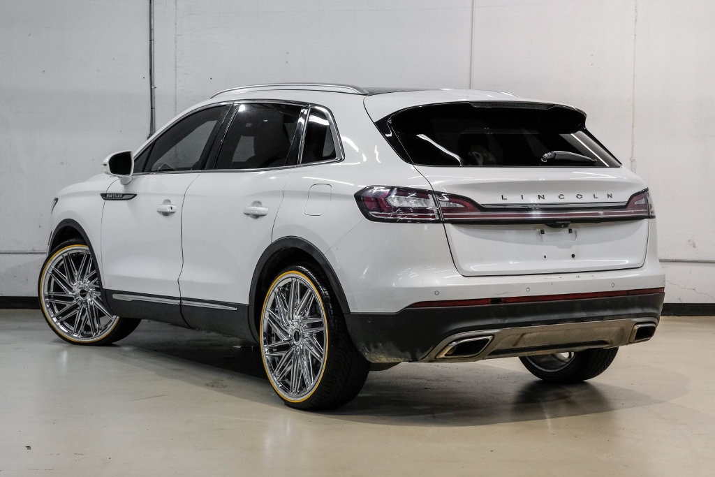 Used 2021 Lincoln Nautilus Reserve w/ Equipment Group 201A FWD image 15
