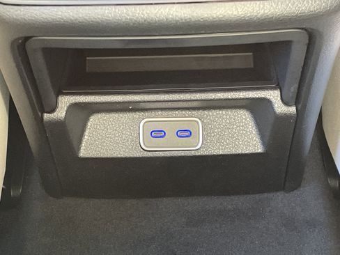 New 2026 Mercedes-Benz GLE 450 GLE 450 4MATIC Coupe image 37