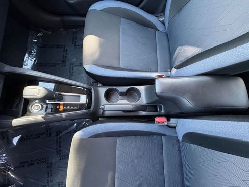 Used 2025 Nissan Versa SV image 40