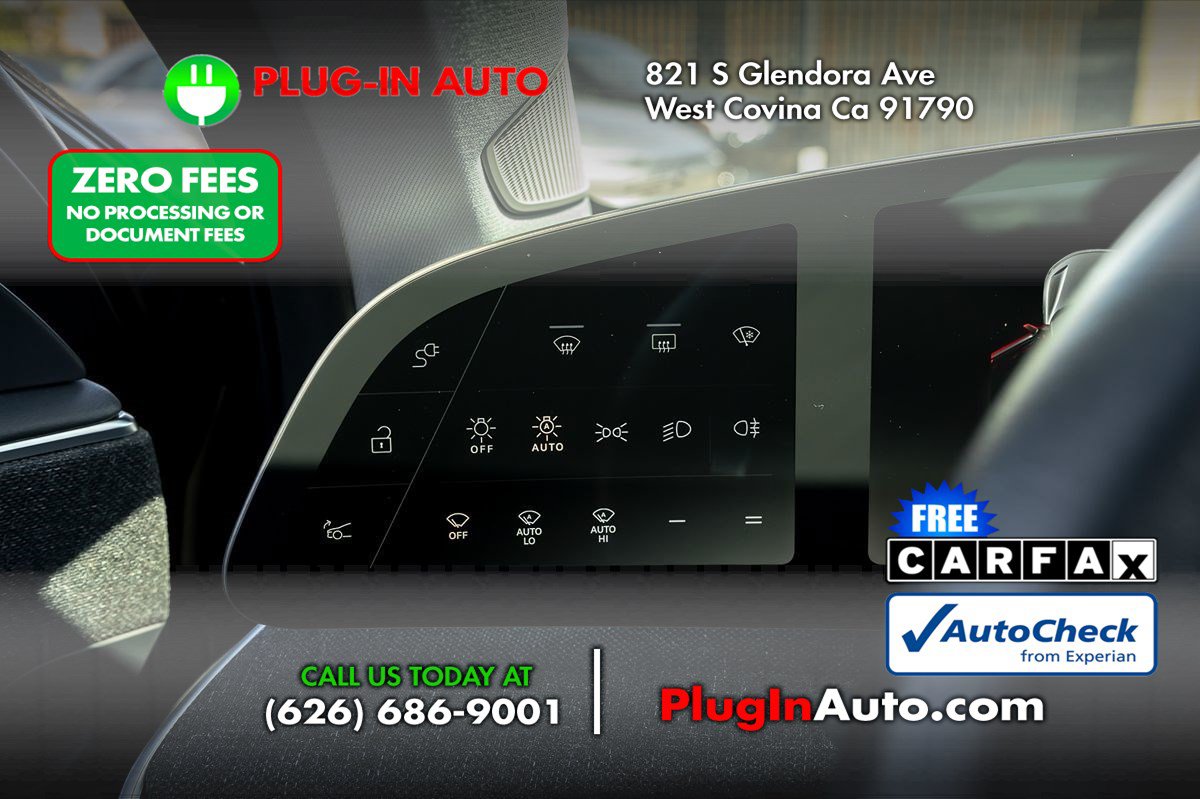 Used 2025 Lucid Air Pure RWD image 19