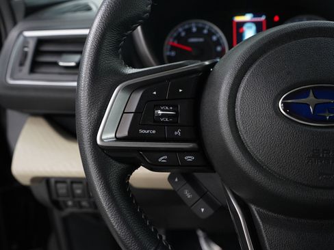 Used 2020 Subaru Ascent Premium w/ Convenience Package image 18