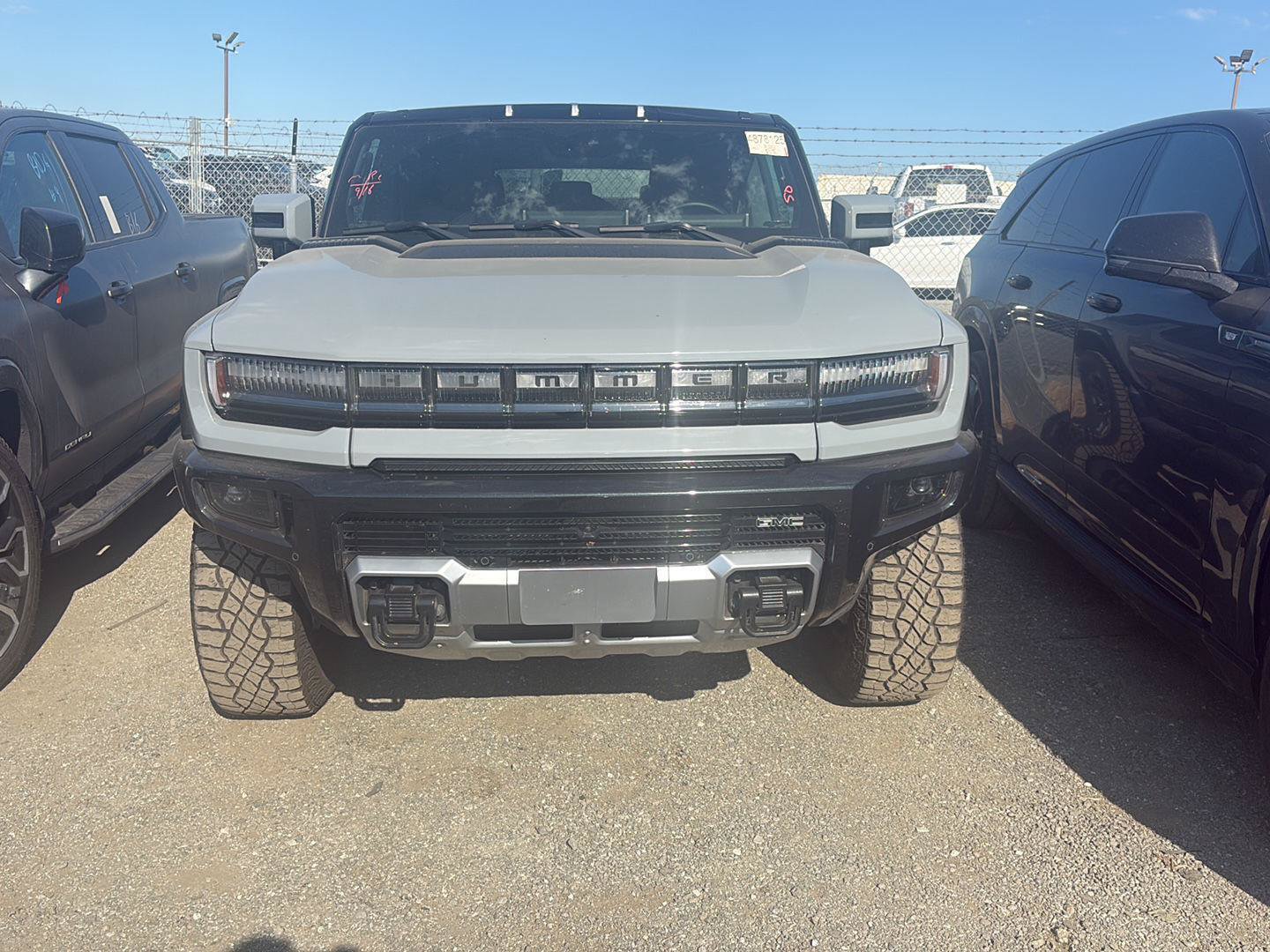 Used 2025 GMC Hummer EV 3X w/ Extreme Off-Road Package AWD/4WD image 2