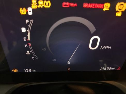 Used 2024 Buick Encore GX Preferred image 10