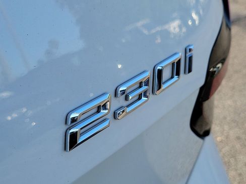 Used 2024 BMW 230i Coupe w/ Convenience Package image 7
